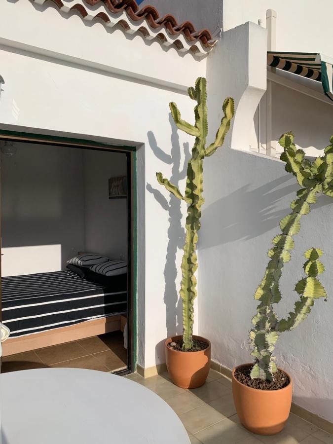 Bright With Pool In Tenerife South Appartamento