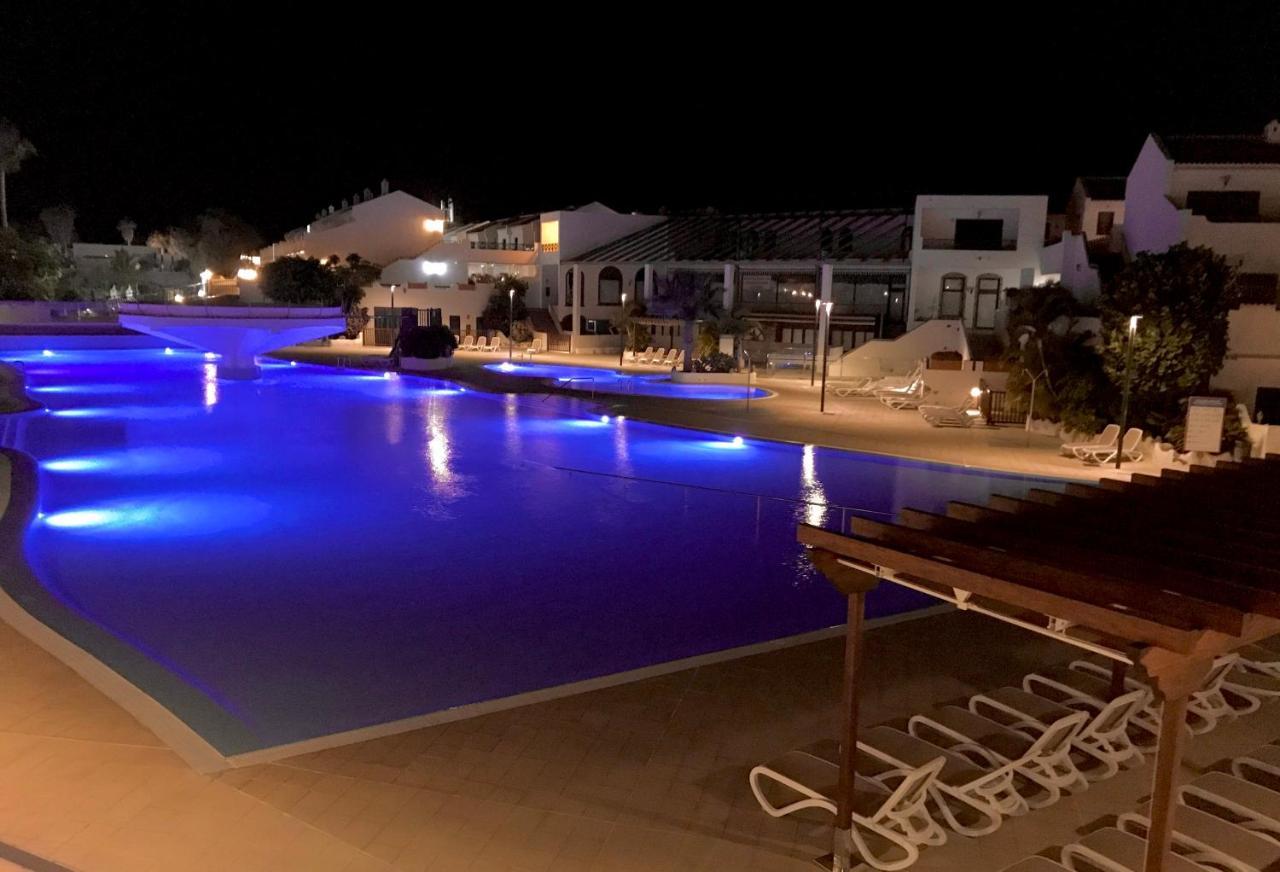 Bright With Pool In Tenerife South Appartamento *